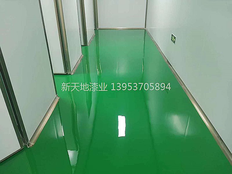 地下車(chē)庫停車(chē)場(chǎng)水泥自流平施工案例